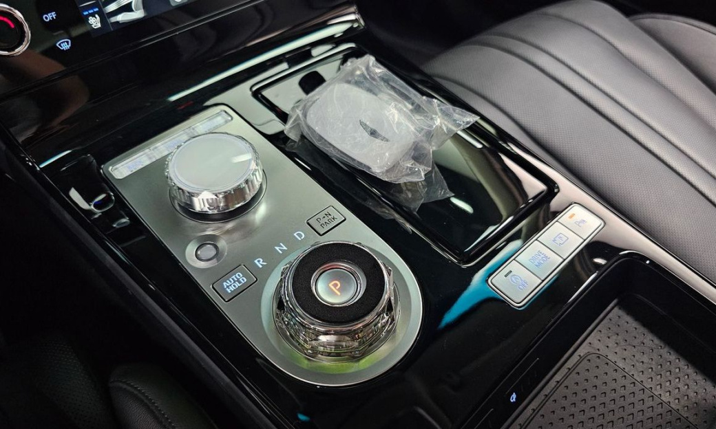 Genesis G80 Gasoline 2.5 Turbo 2WD, 2026