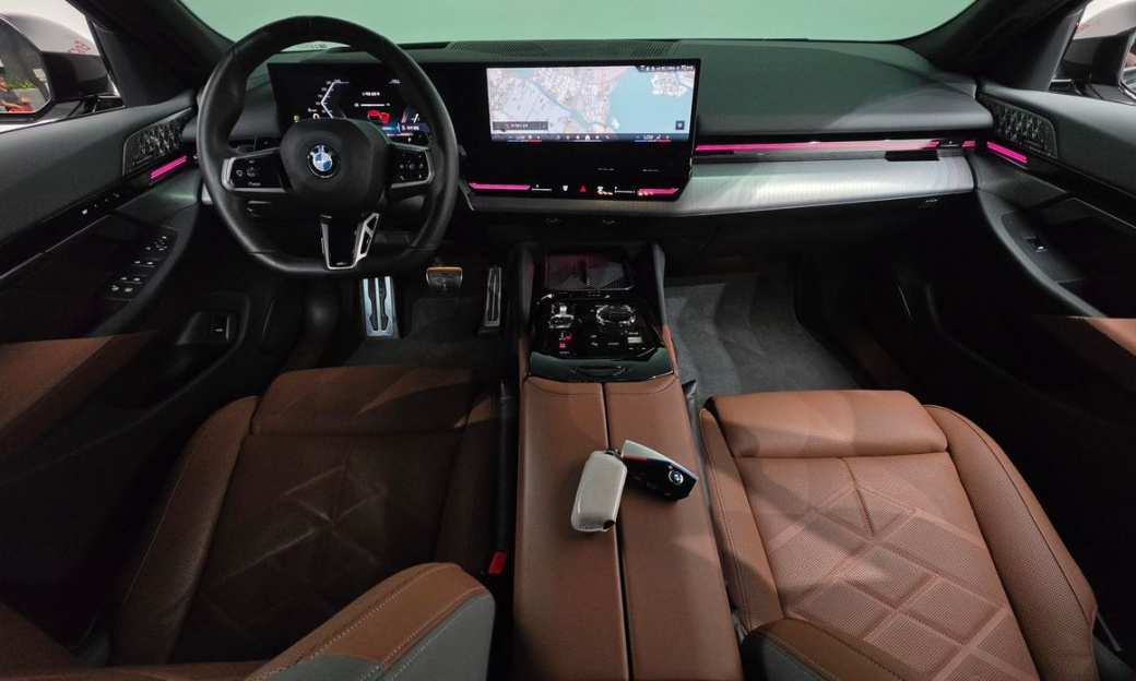 BMW 5-Series 530i xDrive M Sport, 2024