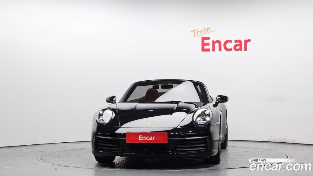 Porsche 911 Carrera S Cabriolet, 2022