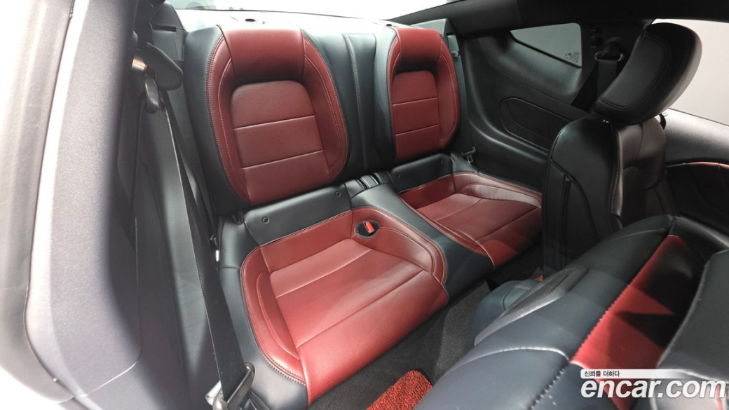 Ford Mustang 2.3 EcoBoost Premium Coupe, 2024