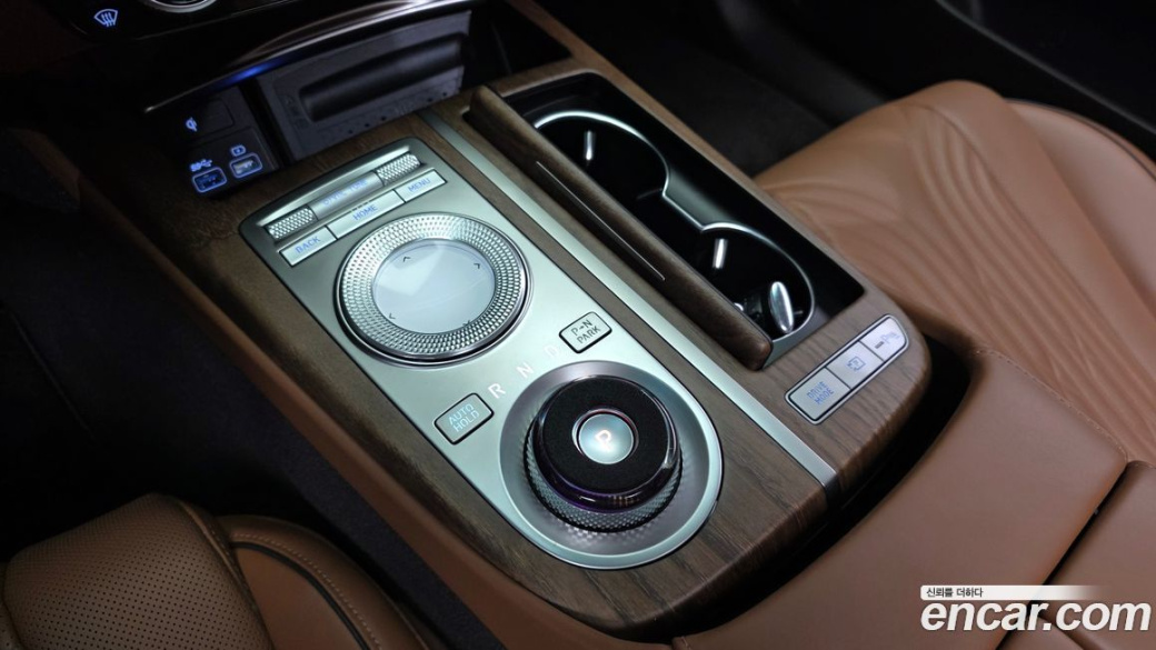 Genesis G80 Gasoline 2.5 Turbo AWD, 2022