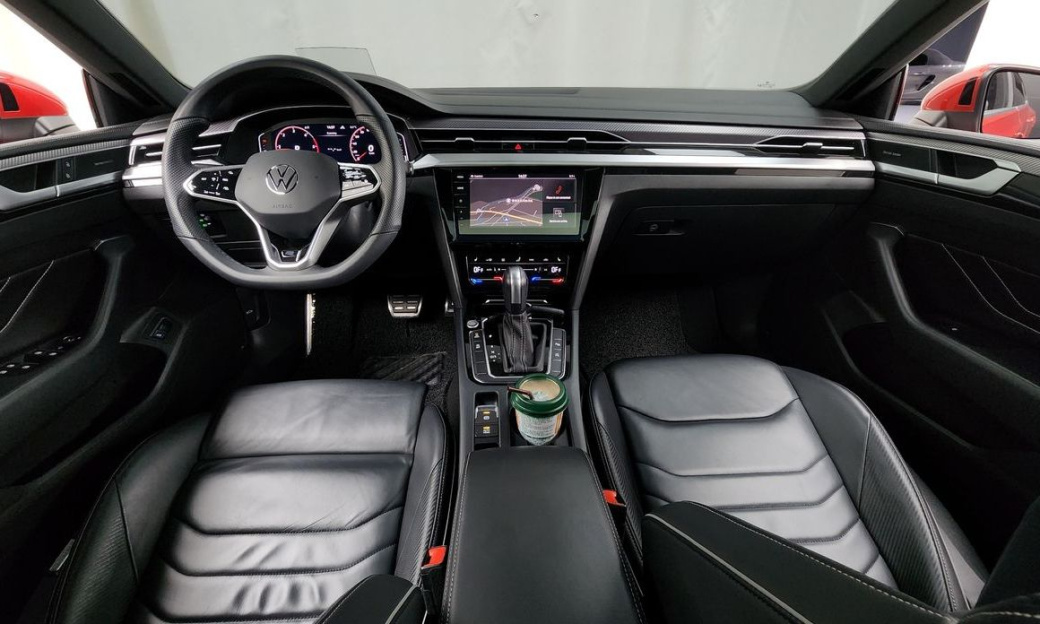 Volkswagen Arteon 2.0 TDI R-LIINE 4Motion, 2022