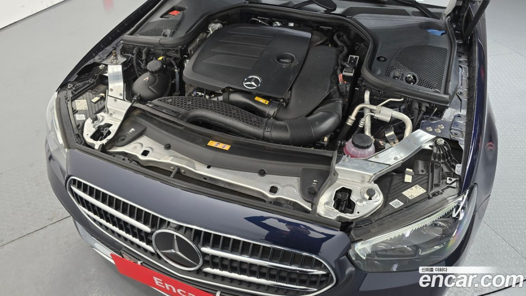 Mercedes-Benz E-Class E350 4MATIC Avantgarde, 2022