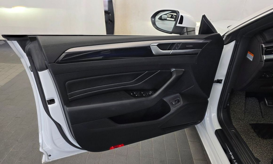 Volkswagen Arteon 2.0 TDI R-LIINE 4Motion, 2023