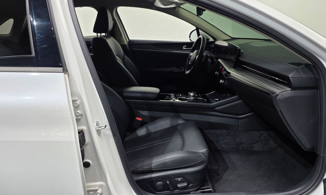Kia K5 2.0, 2024