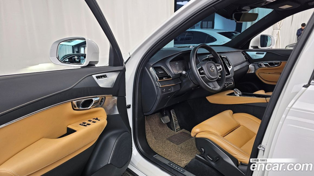 Volvo XC90 B6 Inscription, 2022