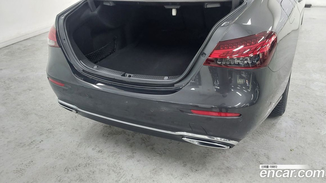 Mercedes-Benz E-Class E350 4MATIC Avantgarde, 2022