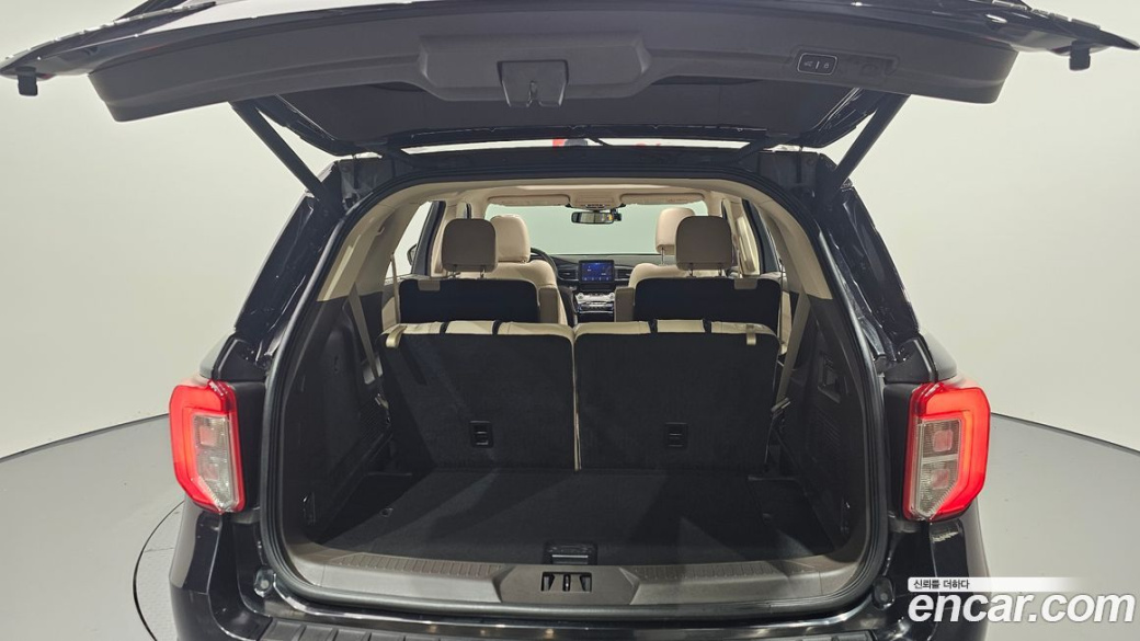 Ford Explorer 3.0 Platinum 4WD, 2022