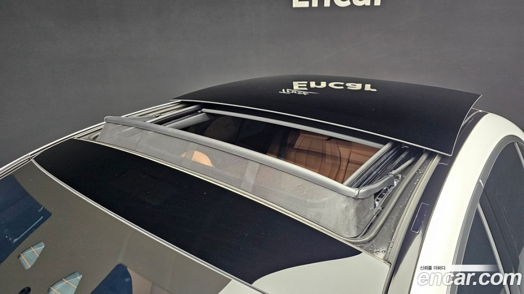 Mercedes-Benz E-Class E200 Avantgarde, 2025