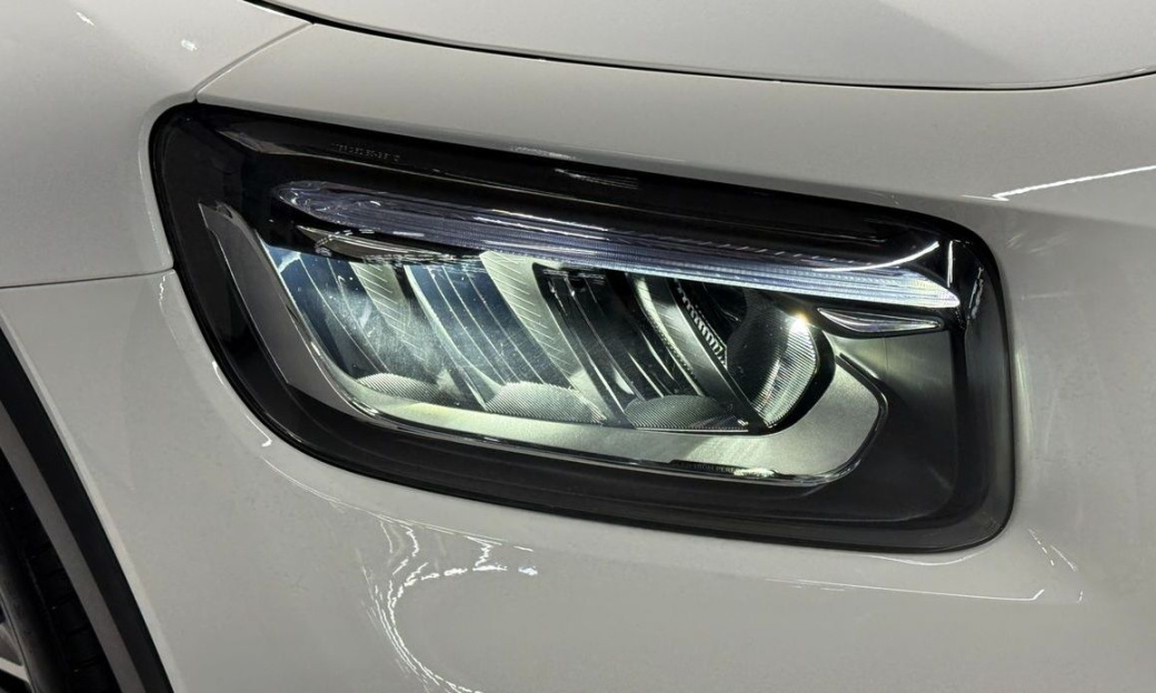 Mercedes-Benz GLB-Class AMG GLB35 4MATIC, 2025