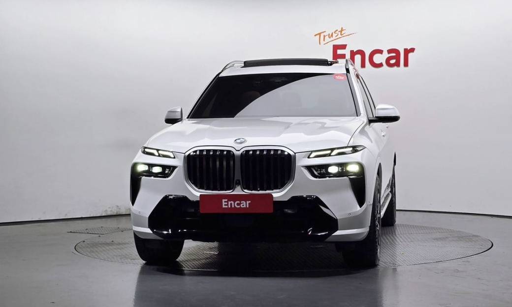 BMW X7 xDrive 40i M Sport 6STR, 2025