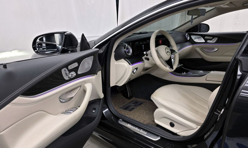 Mercedes-Benz CLS-Class CLS300d 4MATIC, 2022