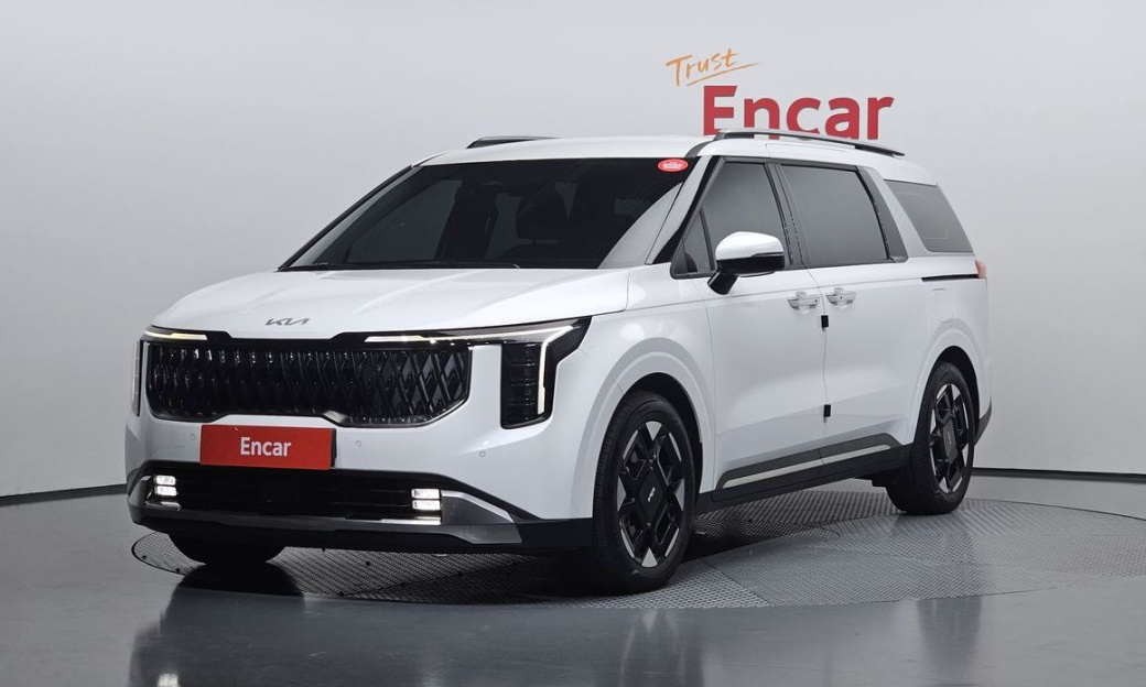 Kia Carnival 9-Seater Noblesse, 2024