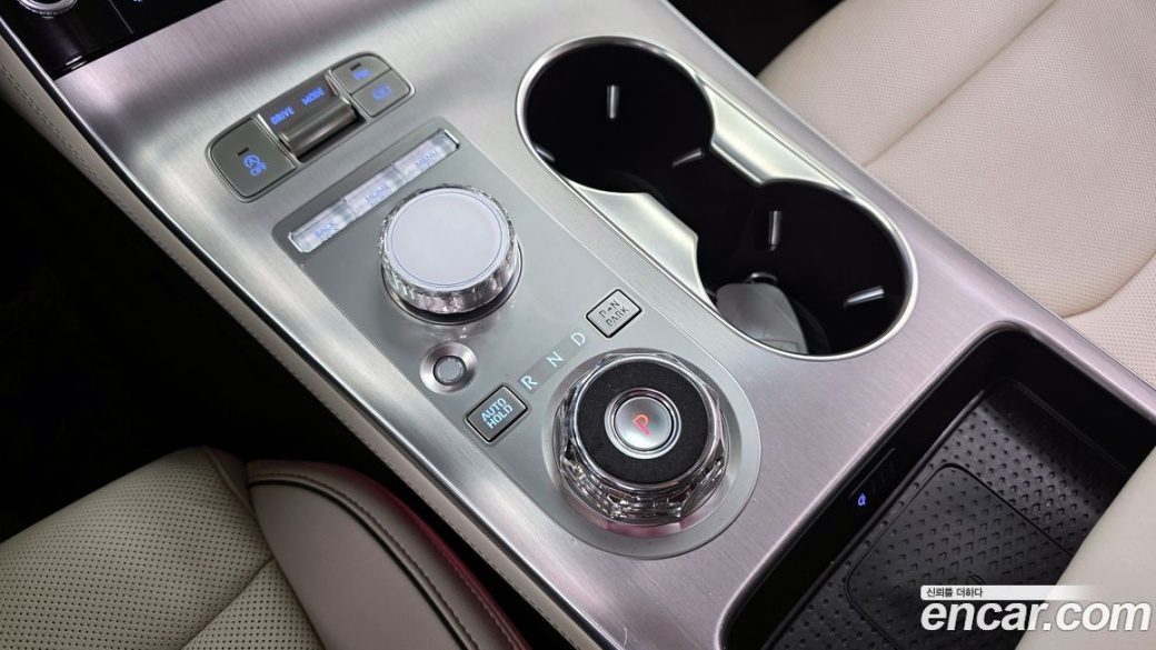 Genesis GV70 2.5T Gasoline 2WD, 2025