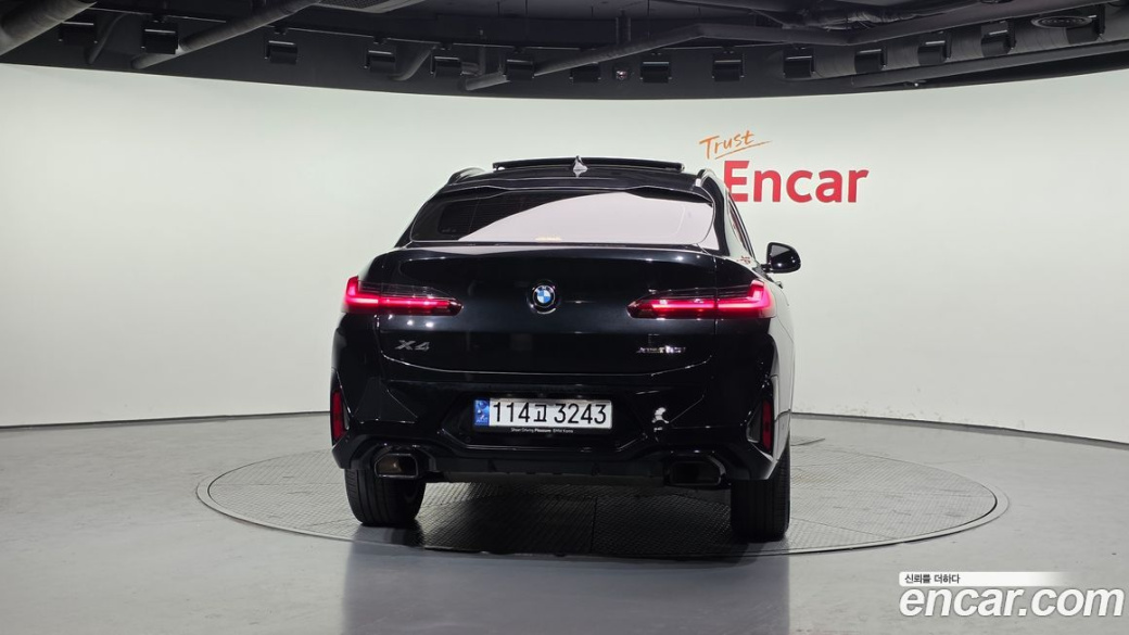 BMW X4 xDrive20i M Sports Pro, 2023