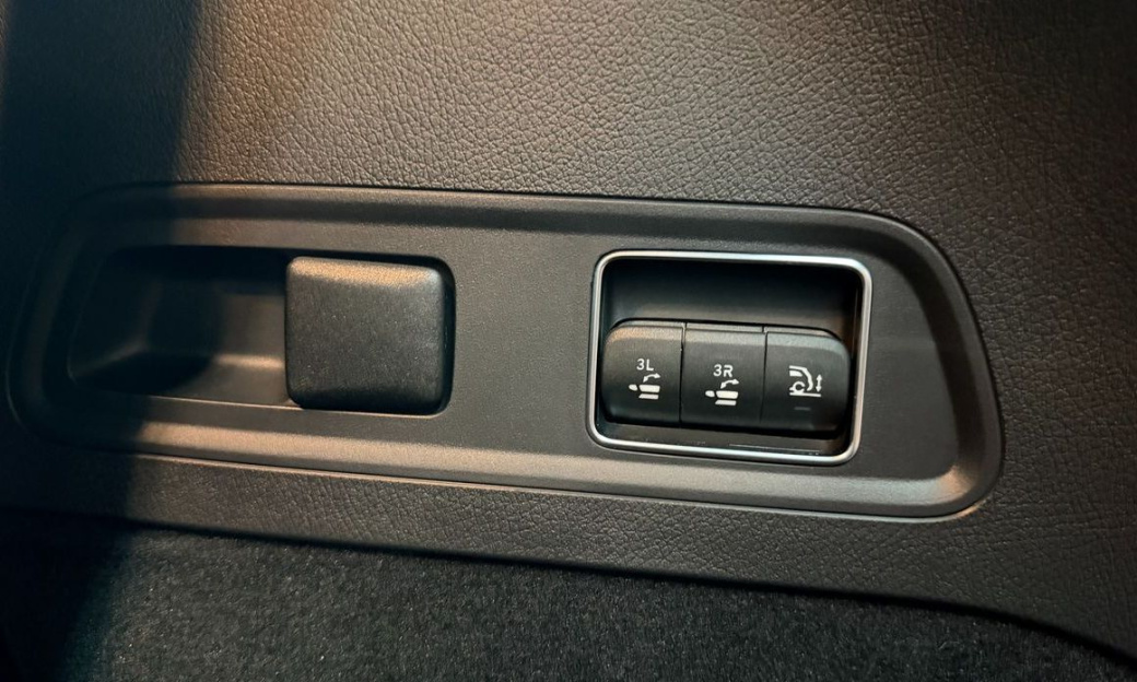 Mercedes-Benz GLS-Class GLS450 4MATIC, 2025