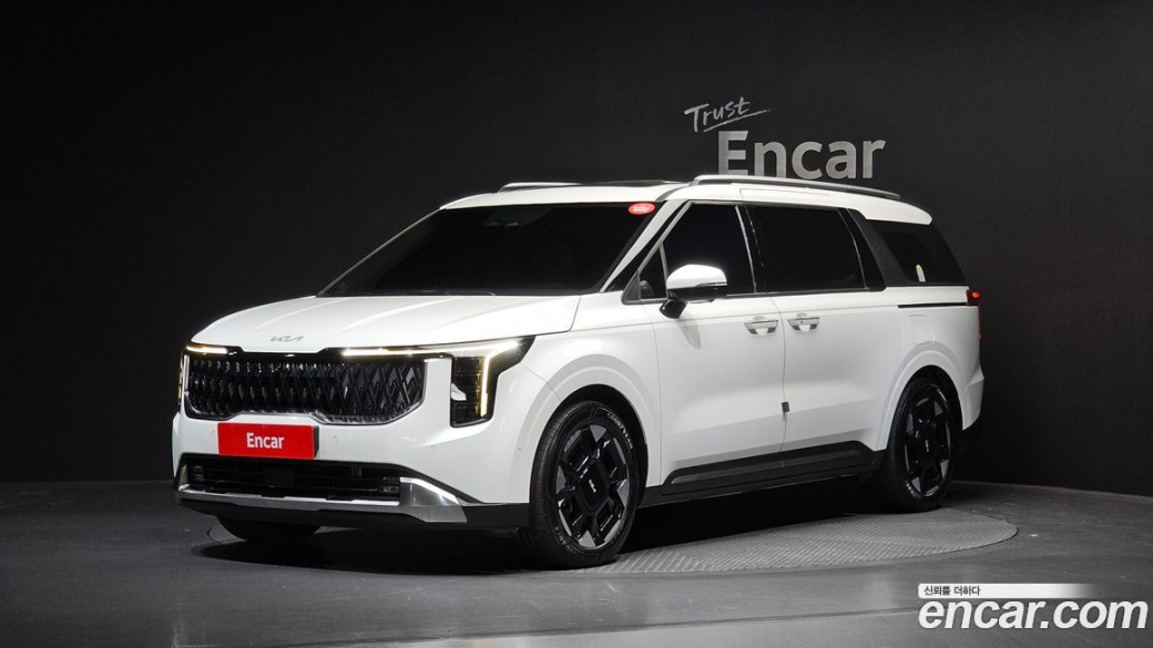 Kia Carnival 9-Seater Noblesse, 2025