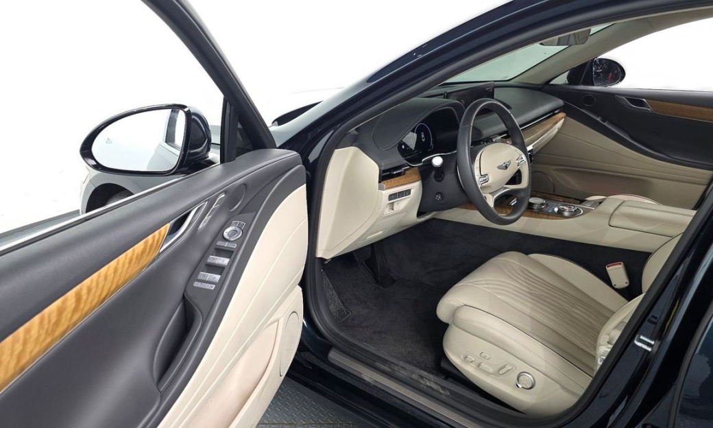 Genesis G80 Gasoline 2.5 Turbo AWD, 2023