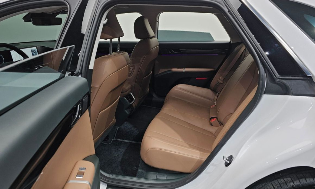 Hyundai Grandeur 2,5 Gasoline 2WD, 2025