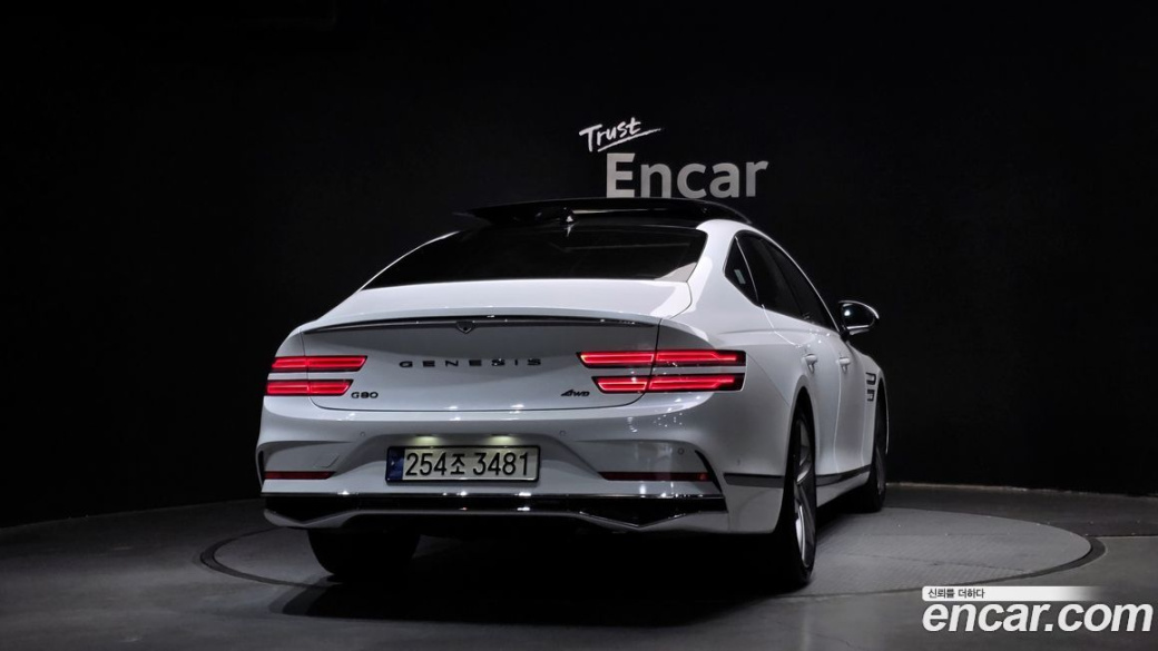 Genesis G80 Gasoline 2.5 Turbo AWD, 2025