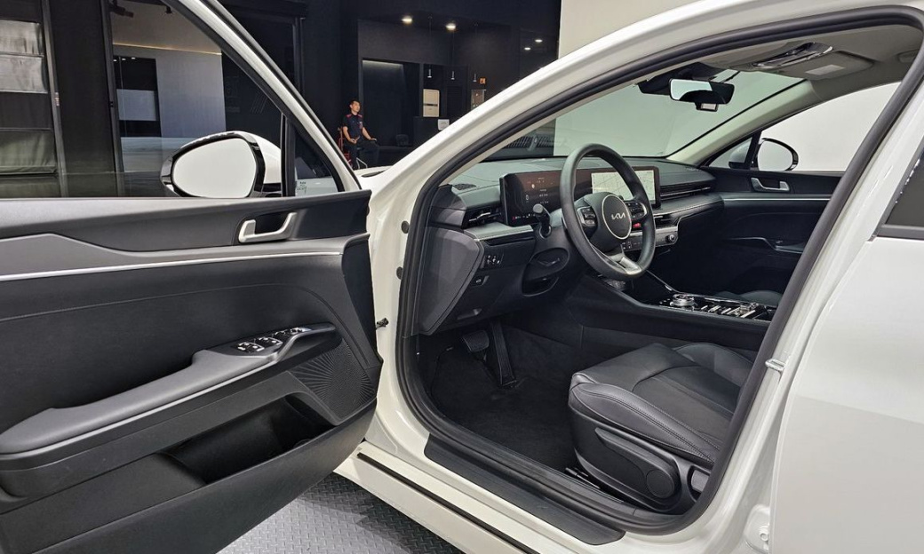 Kia K5 2.0, 2024