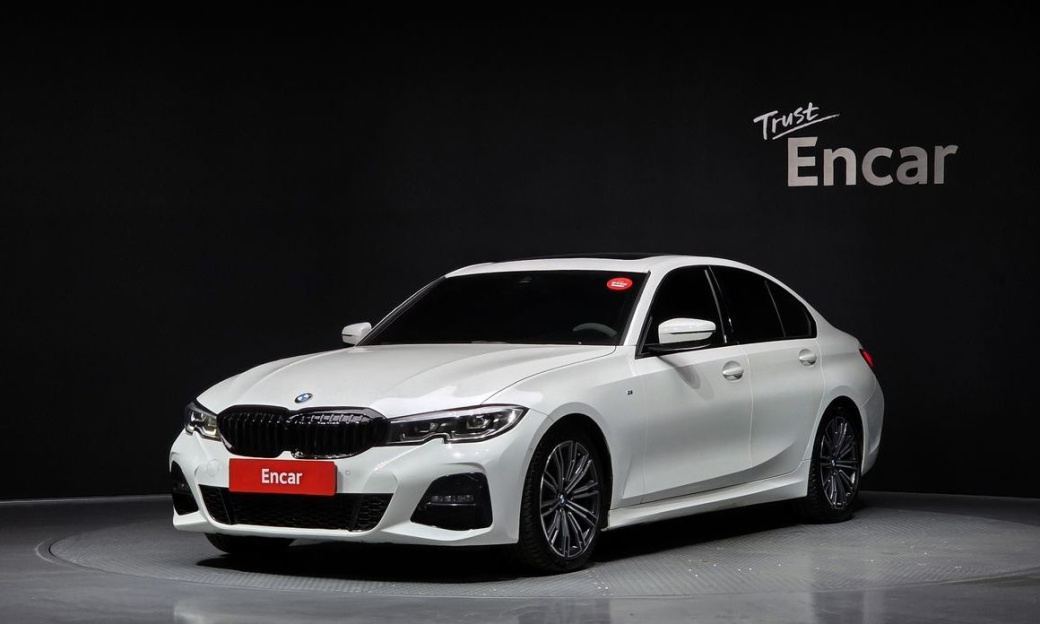 BMW 3-Series 320i M Sport, 2022