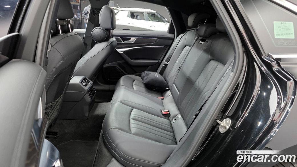 Audi A6 45 TFSI Quattro Premium, 2022