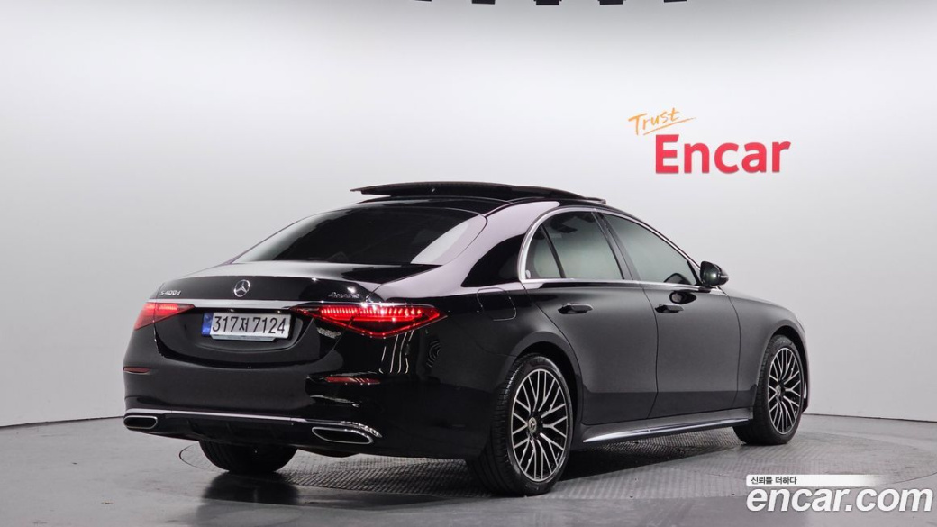 Mercedes-Benz S-Class S400 d 4MATIC, 2023