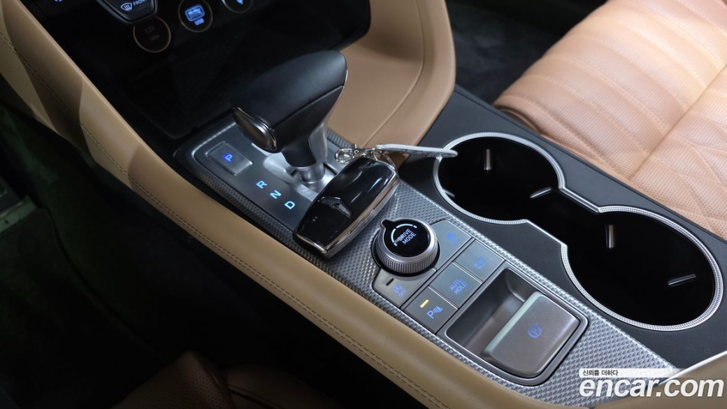 Genesis G70 Gasoline 2.0T 2WD, 2021