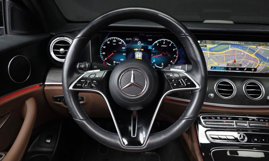 Mercedes-Benz E-Class E250 Avantgarde, 2022