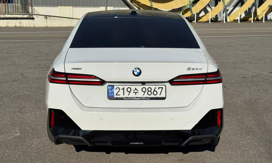 BMW 5-Series 523d xDrive M Sport, 2024
