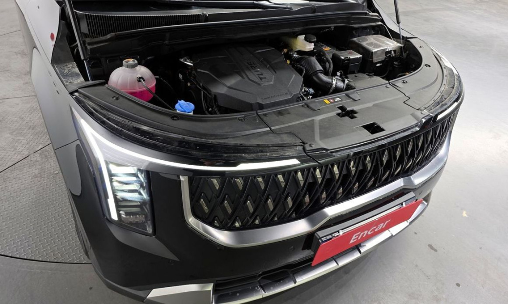 Kia Carnival 9-Seater Noblesse, 2025
