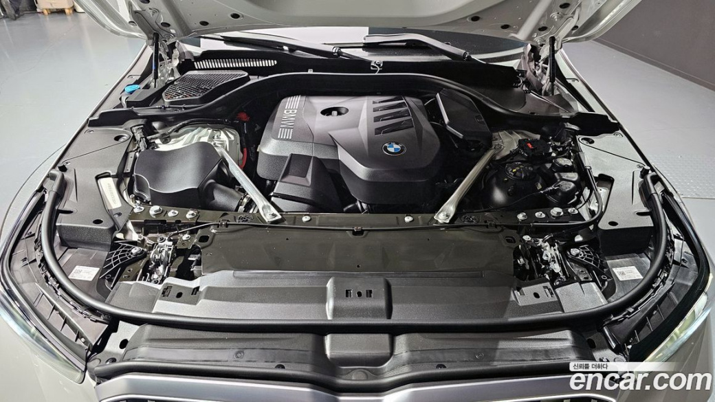 BMW 5-Series 530i xDrive M Sport, 2025