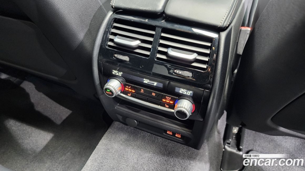 BMW 5-Series 530i xDrive Luxury, 2023