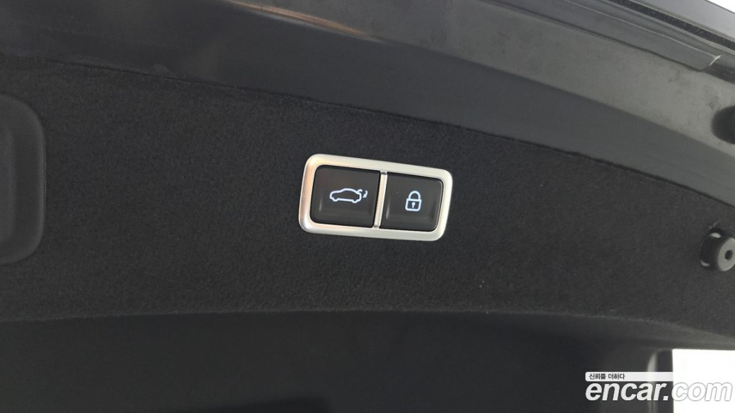 Genesis G80 Gasoline 2.5 Turbo AWD, 2025