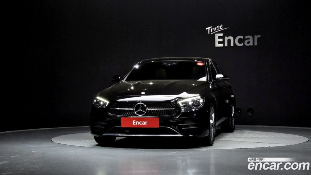 Mercedes-Benz E-Class E250 AMG Line, 2023