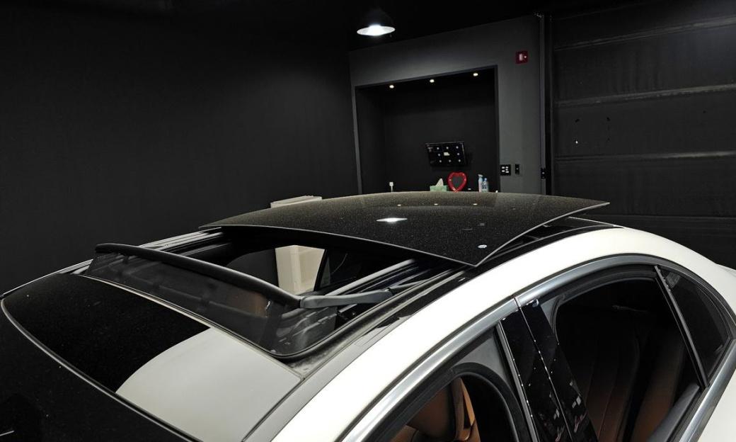 Mercedes-Benz E-Class E200 Avantgarde, 2024