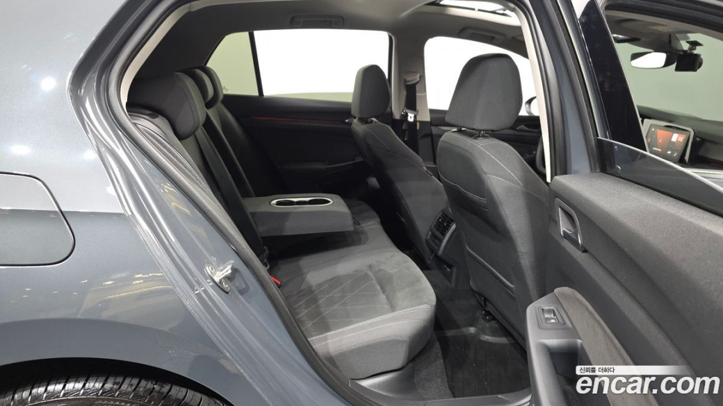 Volkswagen Golf 2.0 TDI Prestige, 2023