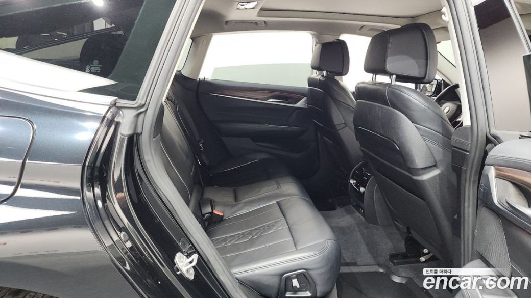 BMW Gran Turismo 620d Luxury, 2022