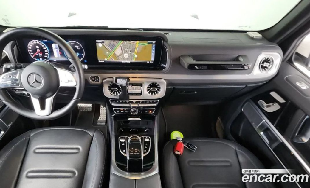 Mercedes-Benz G-Class G400d, 2023