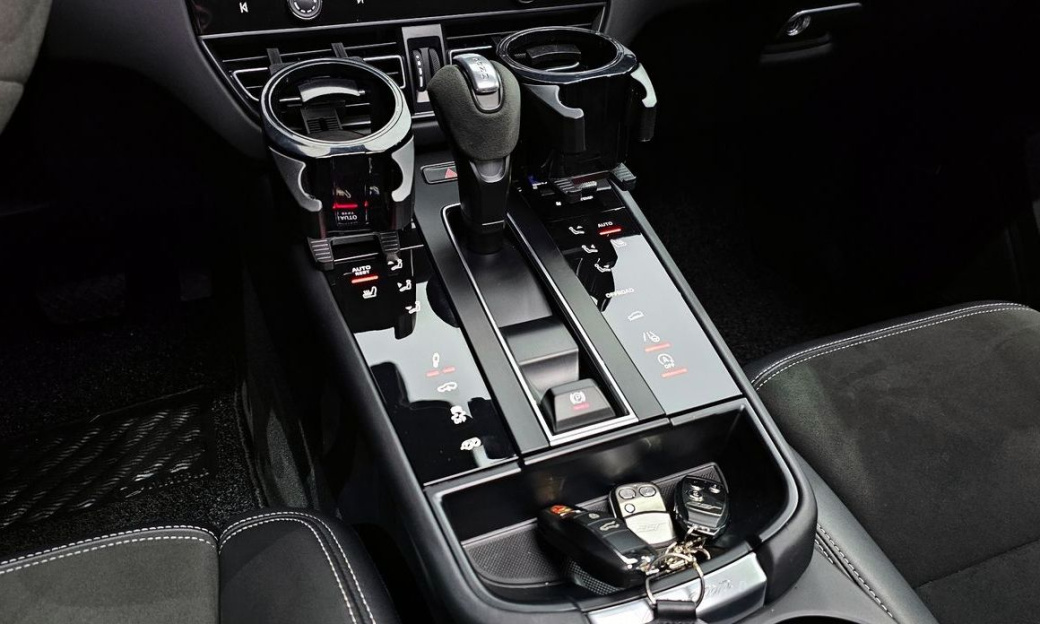 Porsche Macan 2.9 GTS, 2023