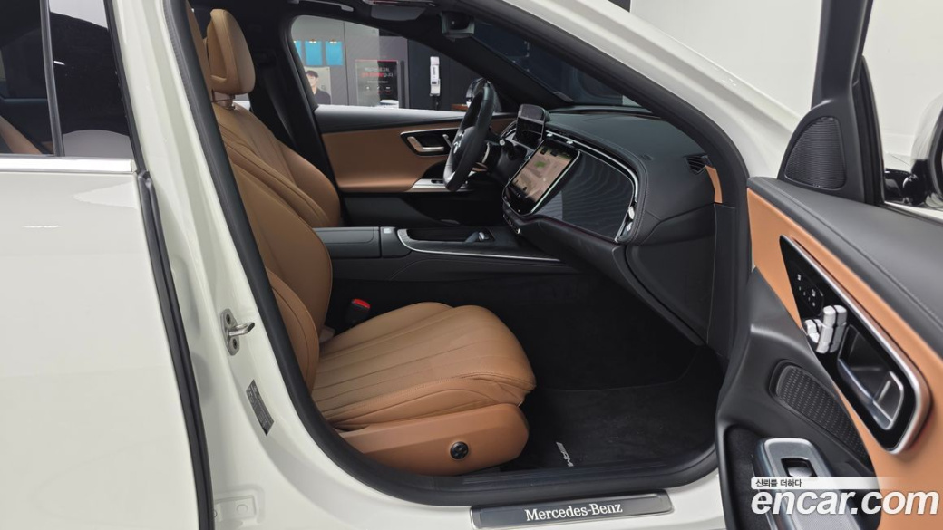 Mercedes-Benz E-Class E200 AMG Line, 2026