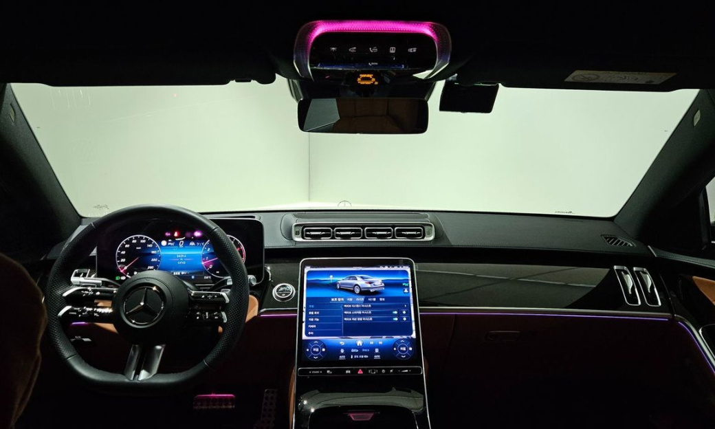 Mercedes-Benz S-Class S500L 4MATIC, 2025