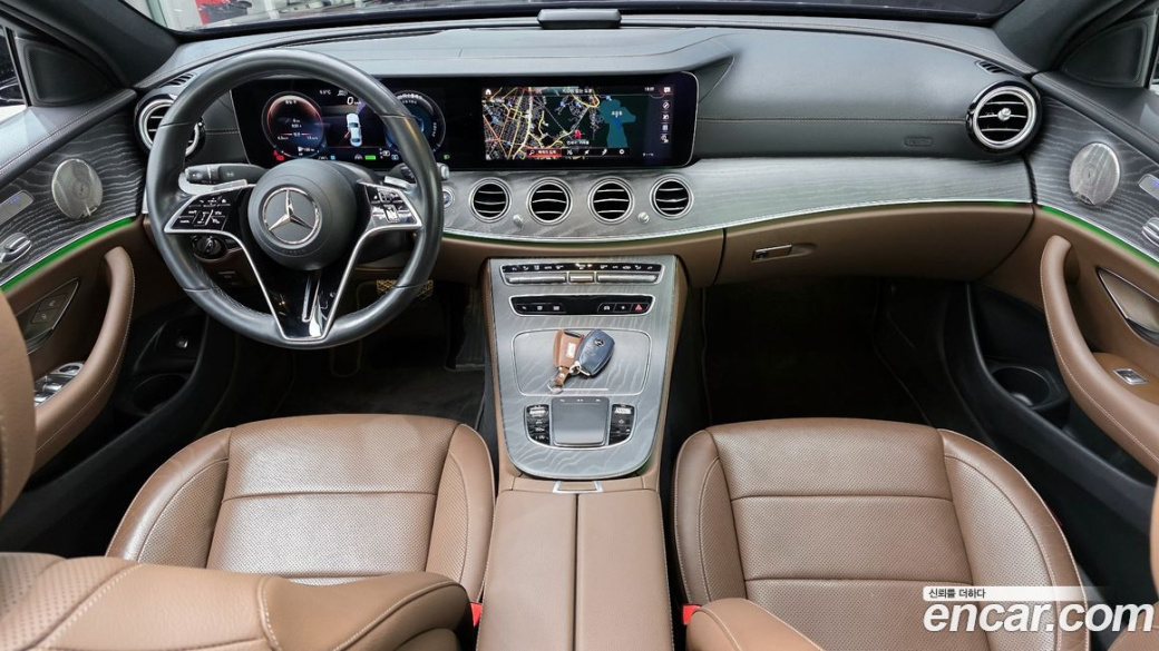 Mercedes-Benz E-Class E350 4MATIC Exclusive, 2023