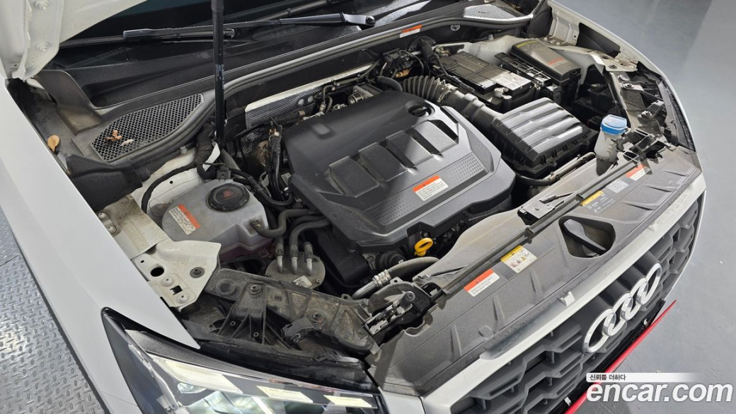 Audi Q2 35 TDI, 2023