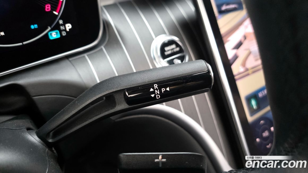 Mercedes-Benz C-Class C300 4MATIC Avantgarde, 2024
