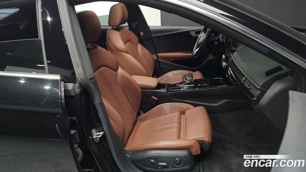 Audi A5 40 TFSI Quattro Premium Sportback, 2021