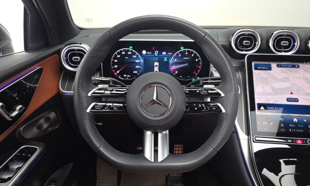 Mercedes-Benz GLC-Class GLC300 4MATIC Coupe, 2025