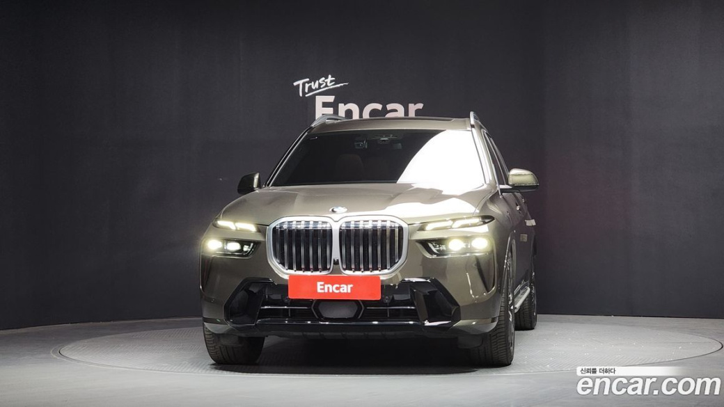 BMW X7 xDrive 40i M Sport 6STR, 2025