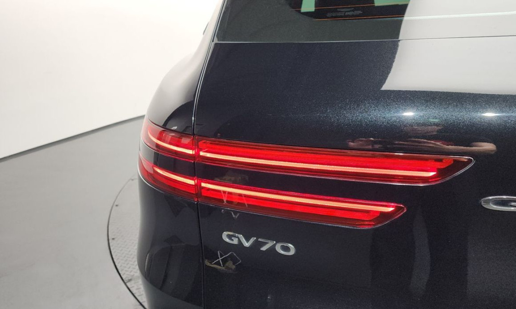 Genesis GV70 2.5T Gasoline 2WD, 2022